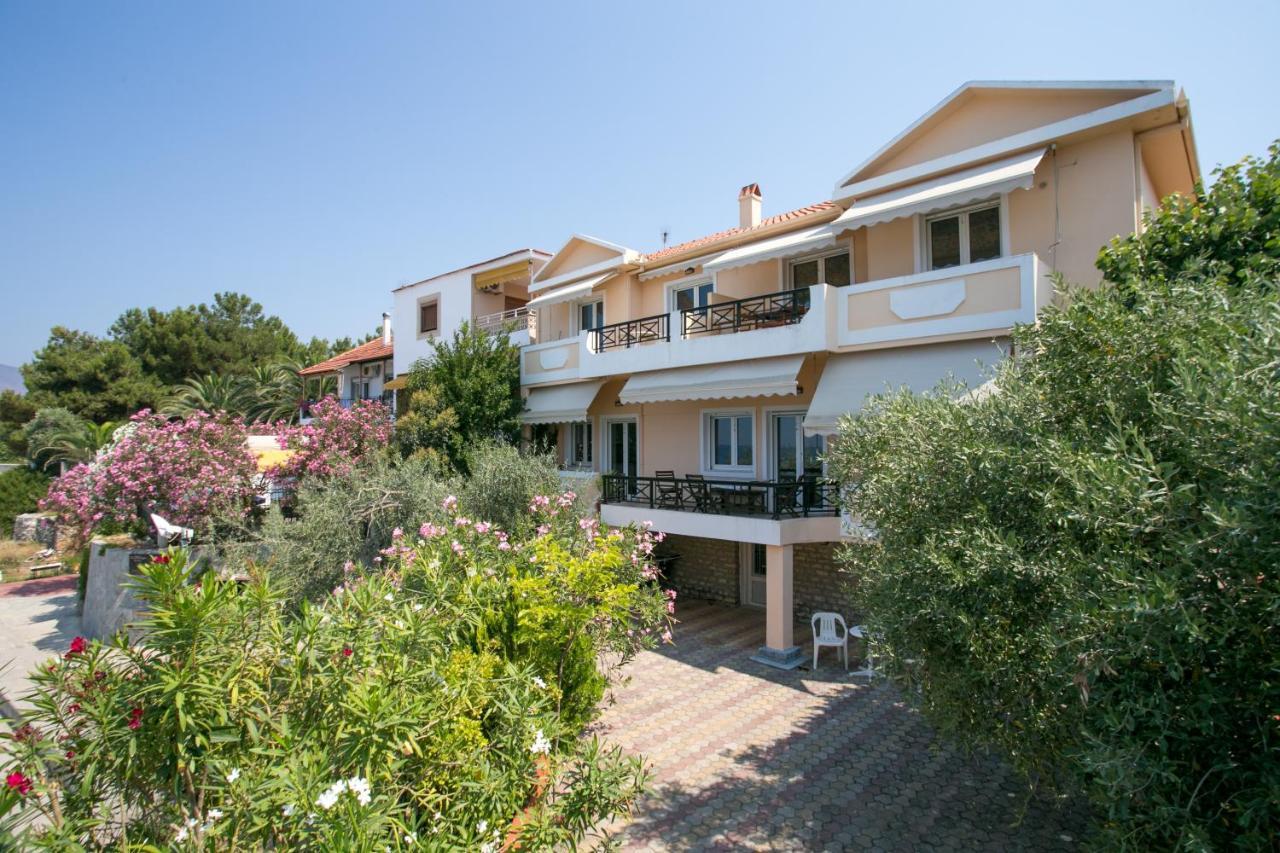 פוטוס Elvetia Villa מראה חיצוני תמונה