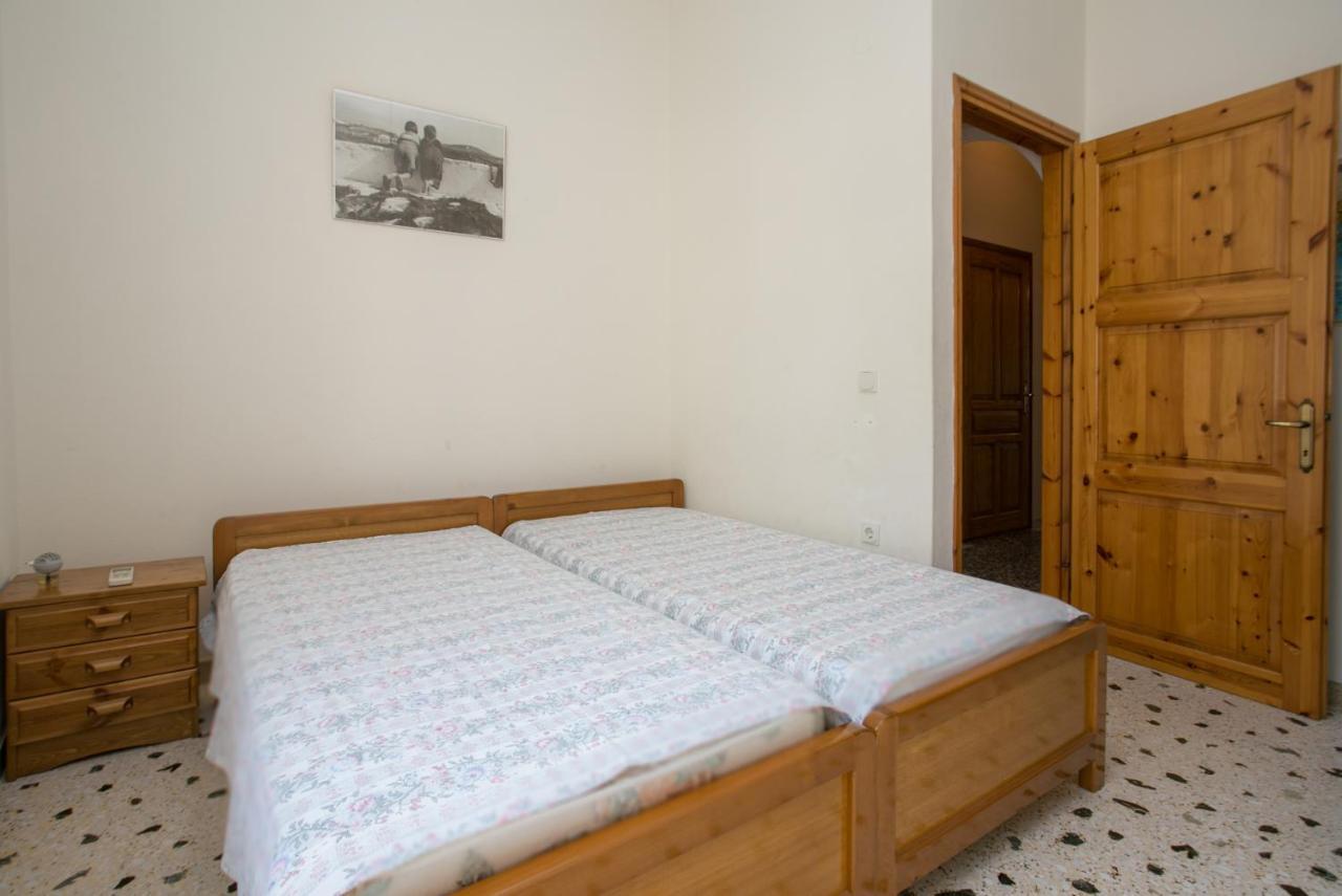 פוטוס Elvetia Villa מראה חיצוני תמונה